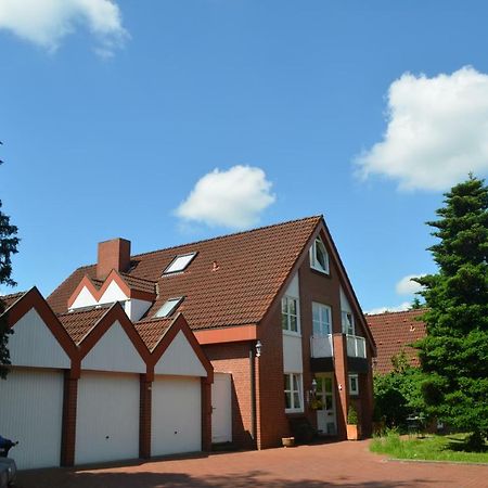 Gaestehaus Vigliarolo Gewerblich Jedes Zimmer Eigenes Bad Gemeinschaftskueche Elmshorn Eksteriør billede