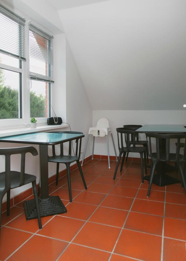 Gaestehaus Vigliarolo Gewerblich Jedes Zimmer Eigenes Bad Gemeinschaftskueche Elmshorn Eksteriør billede