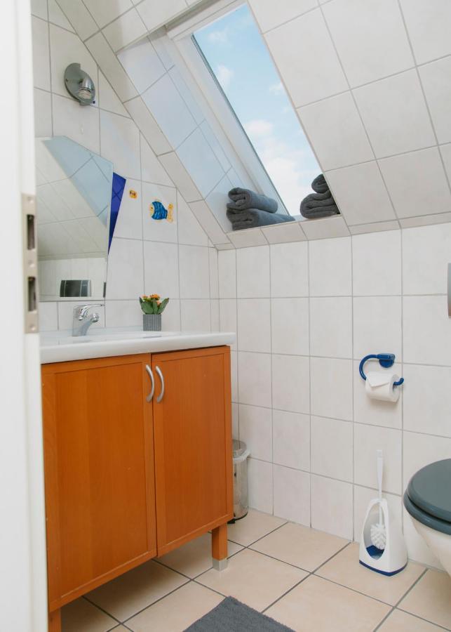 Gaestehaus Vigliarolo Gewerblich Jedes Zimmer Eigenes Bad Gemeinschaftskueche Elmshorn Eksteriør billede