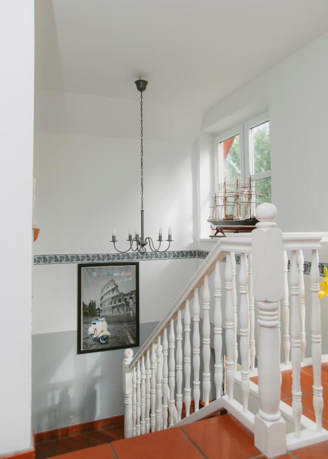 Gaestehaus Vigliarolo Gewerblich Jedes Zimmer Eigenes Bad Gemeinschaftskueche Elmshorn Eksteriør billede